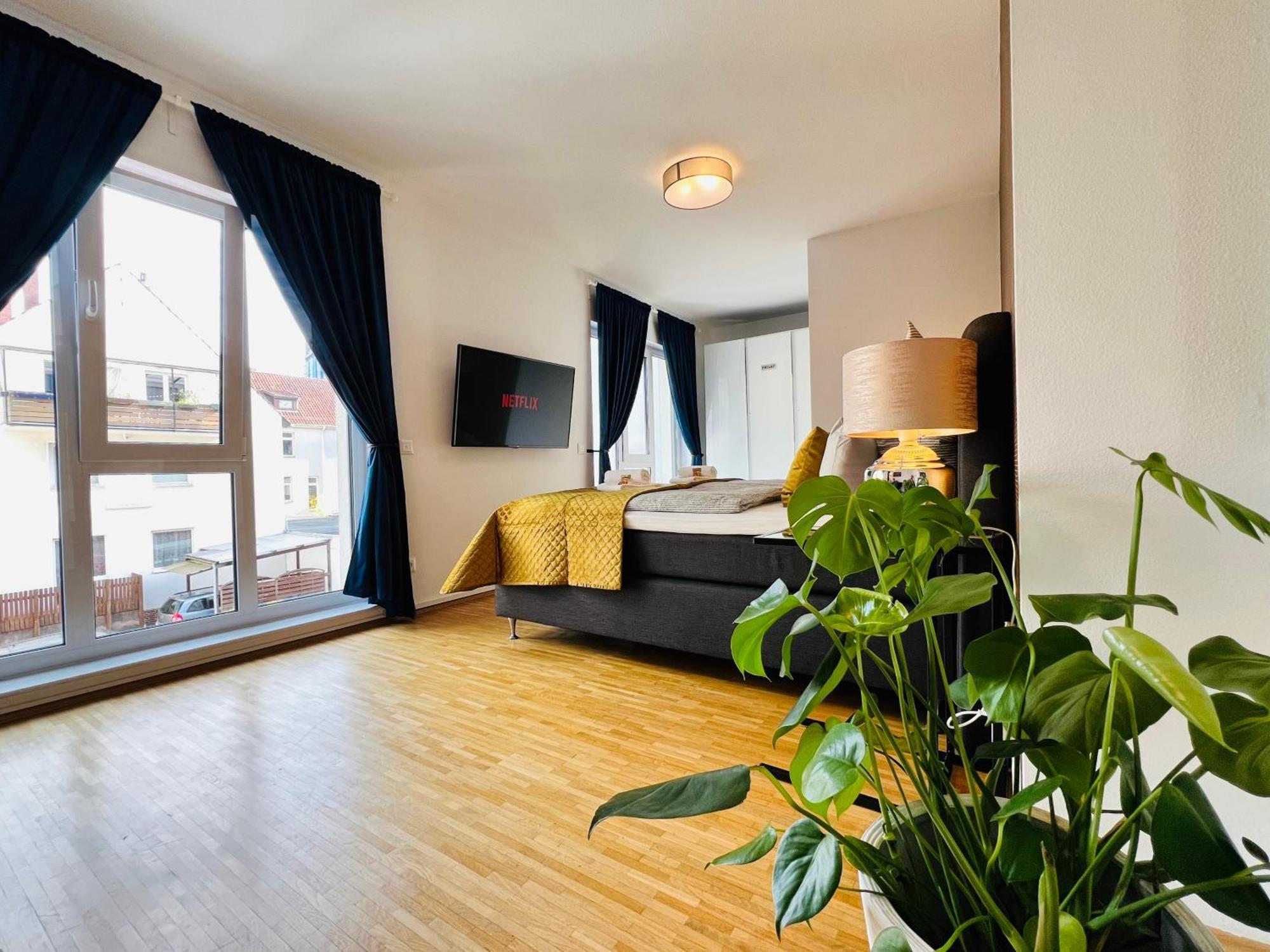 Moderne Wohnung Naehe Hbf-Lift-Tiefgarage-Contactless Check-In Hannover Exterior photo